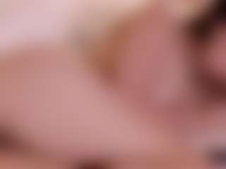 Live cam show with Molly - Petite Young Adult on Camsoda