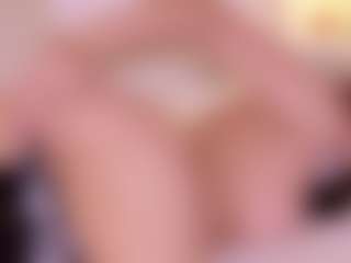 Live cam show with Molly - Striptease Teen (18+) on Strip Flash - Live Sex Shows