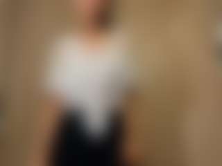 MonicaNori's Live Sex Cam Show
