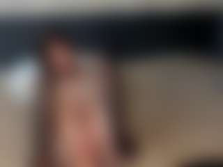 Live cam show with Nicole-Alllen - Blowjob on Camsoda
