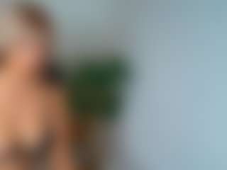 Ophelia-Presley's Live Sex Cam Show