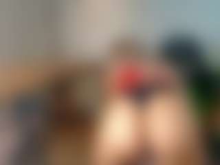 Ophelia-Presley's Live Sex Cam Show