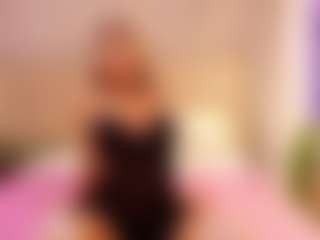Ophelia-Presley's Live Sex Cam Show