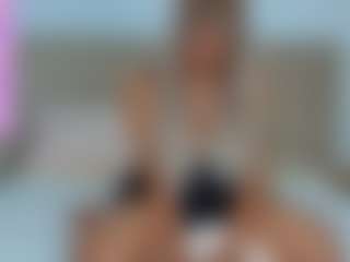 Ophelia-Presley's Live Sex Cam Show