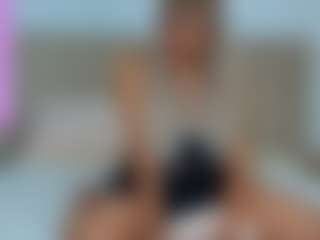 Ophelia-Presley's Live Sex Cam Show
