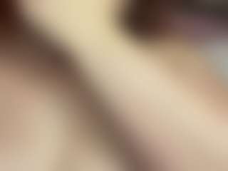 Live cam show with OueeeLalaJeTaime - Facial Piercings on ObeyMaria