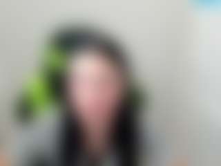 Live cam show with PolliDiamond - Body Massage on Gym Cam Girls