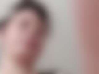 RoseannSchoenberger's Live Sex Cam Show
