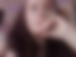Live cam show with RoseannSchoenberger - Mature on UwU Esports