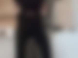 RoseannSchoenberger's Live Sex Cam Show