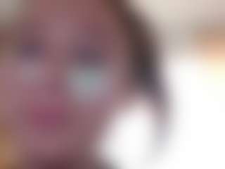 RoseannSchoenberger's Live Sex Cam Show