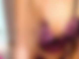 Saphira-Flame's Live Sex Cam Show