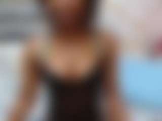 SweetLira's Live Sex Cam Show