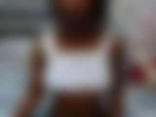 SweetLira's Live Sex Cam Show