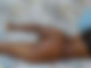 Live cam show with SweetLira - New White on xplaylive.com | south africa