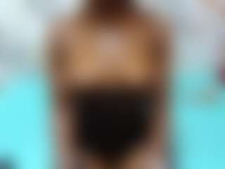 SweetLira's Live Sex Cam Show