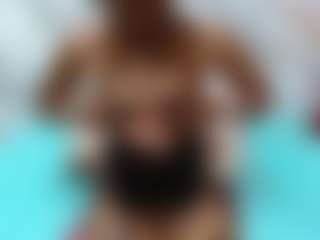 SweetLira's Live Sex Cam Show
