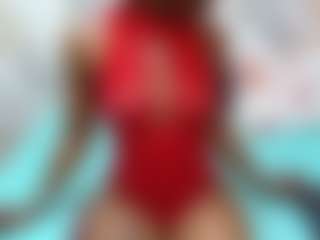 SweetLira's Live Sex Cam Show