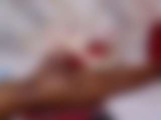 SweetLira's Live Sex Cam Show