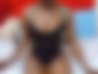 SweetLira's Live Sex Cam Show