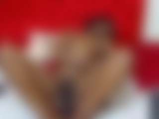 SweetLira's Live Sex Cam Show