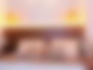 Live cam show with AliceBoomx - Normal on TeamSkeetLive