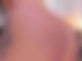 Live cam show with AliceBoomx - Bedroom Mature on madthumbs
