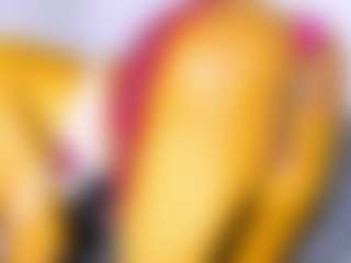 Live cam show with Aliceloveah - Gape on Gym Cam Girls