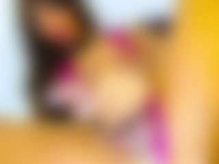Live cam show with Aliceloveah - Teen (18+) on Camsoda