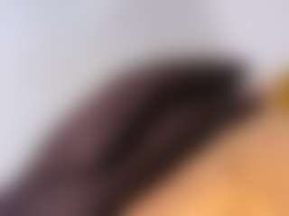 Aliceloveah's Live Sex Cam Show