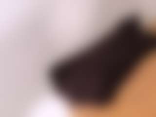 Live cam show with Aliceloveah - Brown Hair on TeamSkeetLive