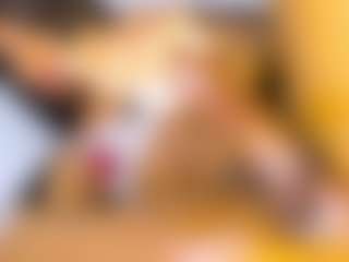 Aliceloveah's Live Sex Cam Show