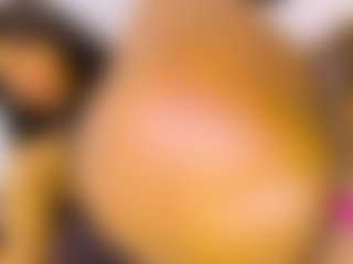 Live cam show with Aliceloveah - Average on studioflirtlive.com