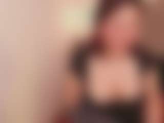 Allia Moon's Live Sex Cam Show