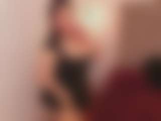 Allia Moon's Live Sex Cam Show