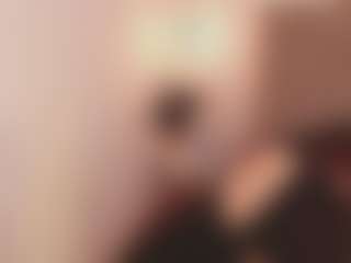 Allia Moon's Live Sex Cam Show