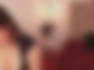 Allia Moon's Live Sex Cam Show