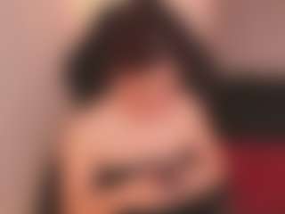 Allia Moon's Live Sex Cam Show