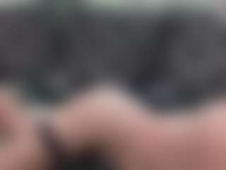 Live cam show with IeshaMatsuda - Tease on milfzrlive.com