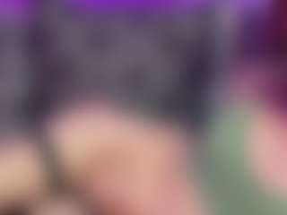 IeshaMatsuda's Live Sex Cam Show