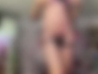IeshaMatsuda's Live Sex Cam Show