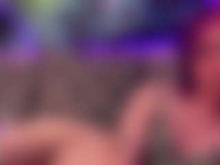 Live cam show with IeshaMatsuda - Brown Eyes on Camsoda
