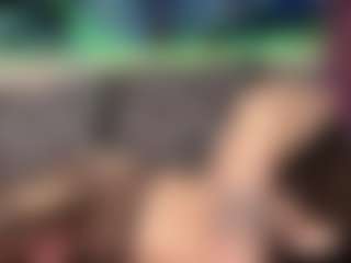 Live cam show with IeshaMatsuda - HD on xDating