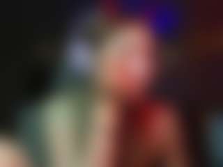 Live cam show with JunkoSham - Bedroom on Camsoda