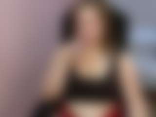 Live cam show with Laminel-Cassia - Full Nudity on dropp.cam