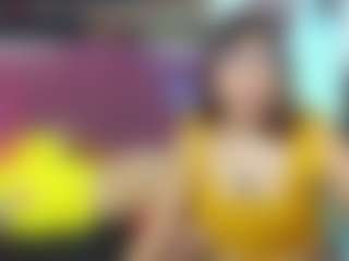 Live cam show with Laramucci - Milk on Camiplay Live
