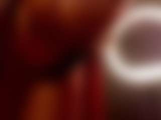 Live cam show with lisaaxfox - Green Eyes on TottyGirls