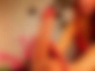 Live cam show with lisaaxfox - Normal on MyBangCams