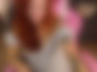 Live cam show with lisaaxfox - Normal on 1on1-livenow