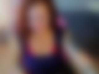 Live cam show with lisaaxfox - Domination on SmokeAndPoke